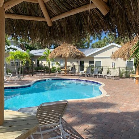 Twin Palms At Siesta Hotel Siesta Key Exterior photo