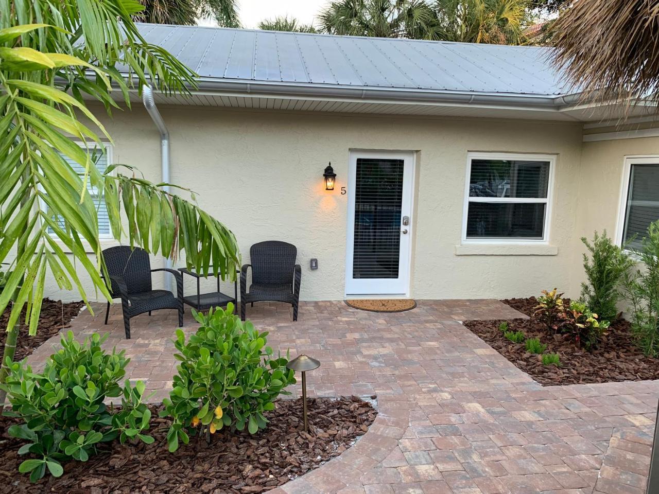 Twin Palms At Siesta Hotel Siesta Key Exterior photo