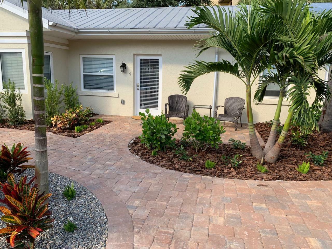 Twin Palms At Siesta Hotel Siesta Key Exterior photo